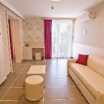 Sahara Otel Lopar