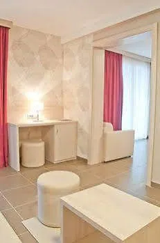 Hotel Sahara 3*