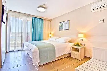 Sahara Hotel 3*