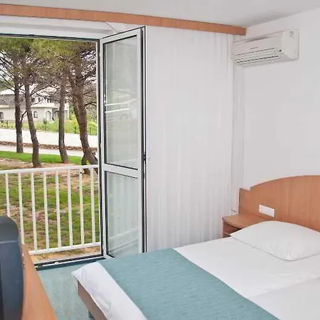 Sahara Hotel 3*