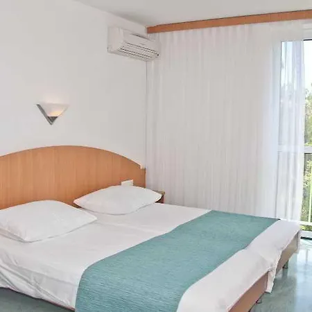 Sahara 3*